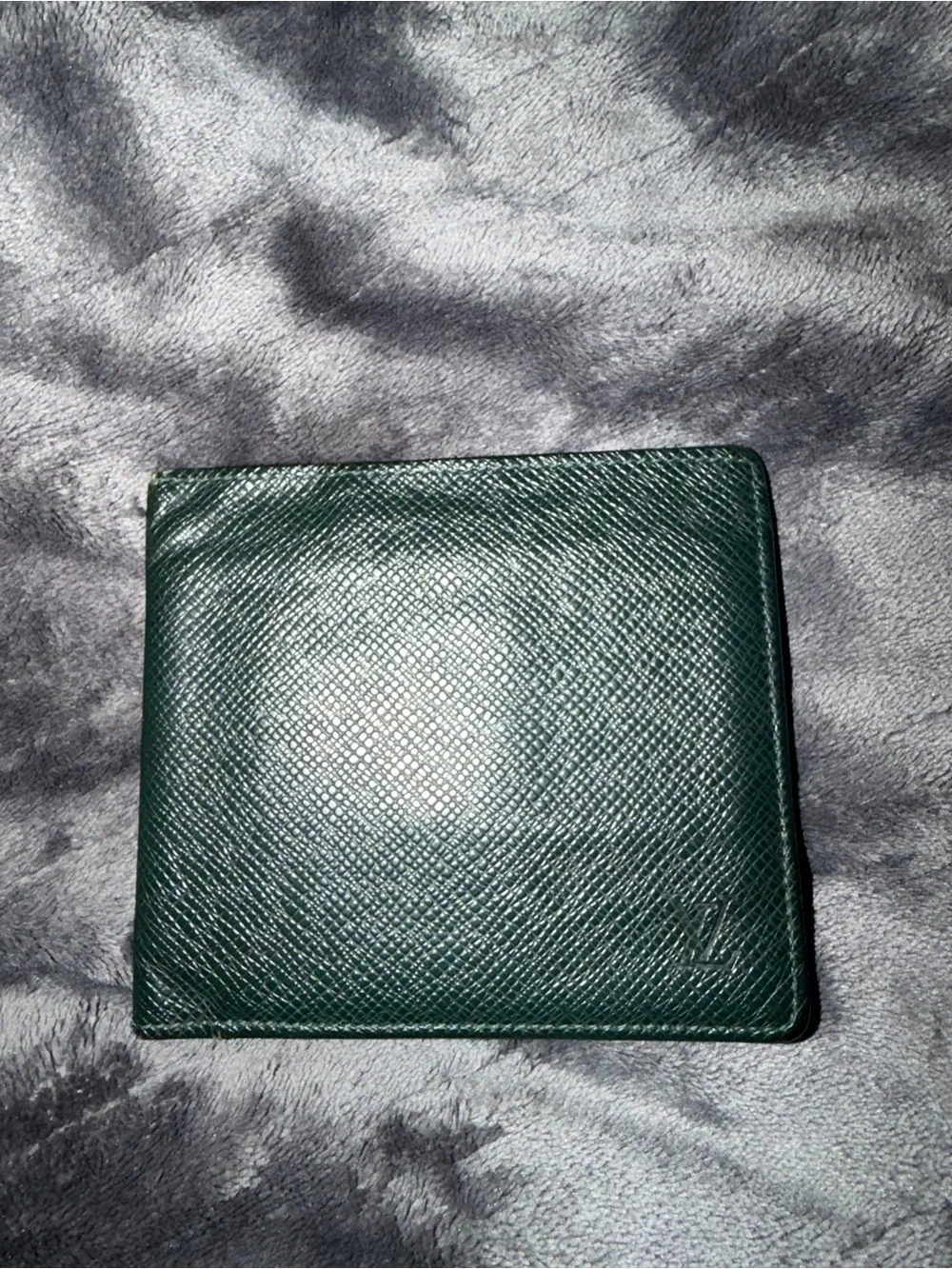 Authentic LV Tiaga Green Slim Bifold Wallet